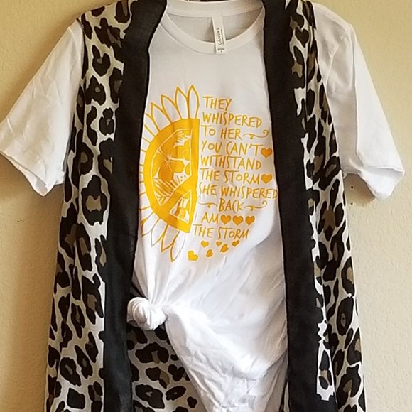White/Yellow Sunflower T-shirt - "I am the storm" - Picture 2 of 2